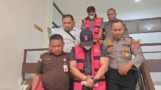 Kejari Medan Tahan Dua dari Tiga Tersangka Kasus Korupsi Rp1,13 Miliar di Medan Fashion Festival 2024.