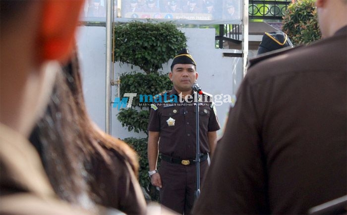 Apel Pagi Awal November 2025, Plt. Kajari Madina Ajak Seluruh Jajaran Komitmen Dalam Memberikan Pelayanan Terbaik