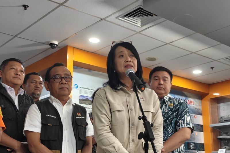 Empat Jembatan Terputus dan 20 titik Jalan Tertimbun Longsor Sumut, Sumbar dan Aceh
