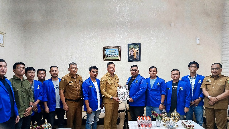 Saat Audiensi, Bupati Madina sebut dukung Pemuda bersatu di bawah KNPI .