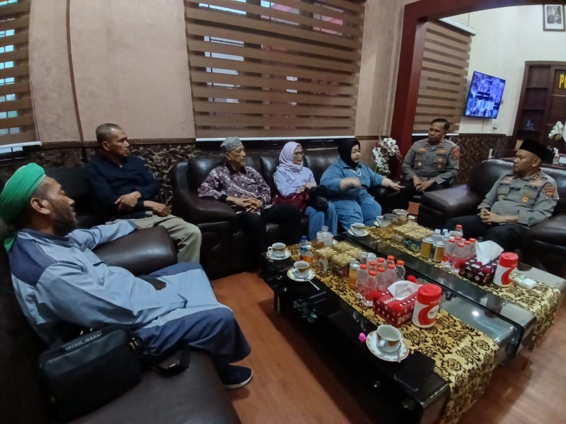 Eksekusi Lahan Al Washliyah Kembali Ditunda Kuasa Hukum PB.Al Washliyah Pastikan Langkah Hukum Di Eksekusi Selanjutnya.