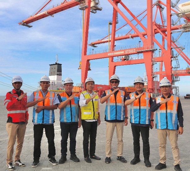 Direktur Keuangan dan Direktur Operasi Pelindo Tinjau Pelabuhan Belawan untuk Penguatan Layanan dan Efisiensi Operasional