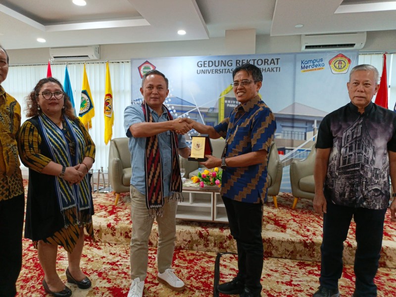 Wamen HAM Mugiyanto Dorong Mahasiswa UPB Pontianak Jadi Penggerak Nilai HAM di Ruang Digital
