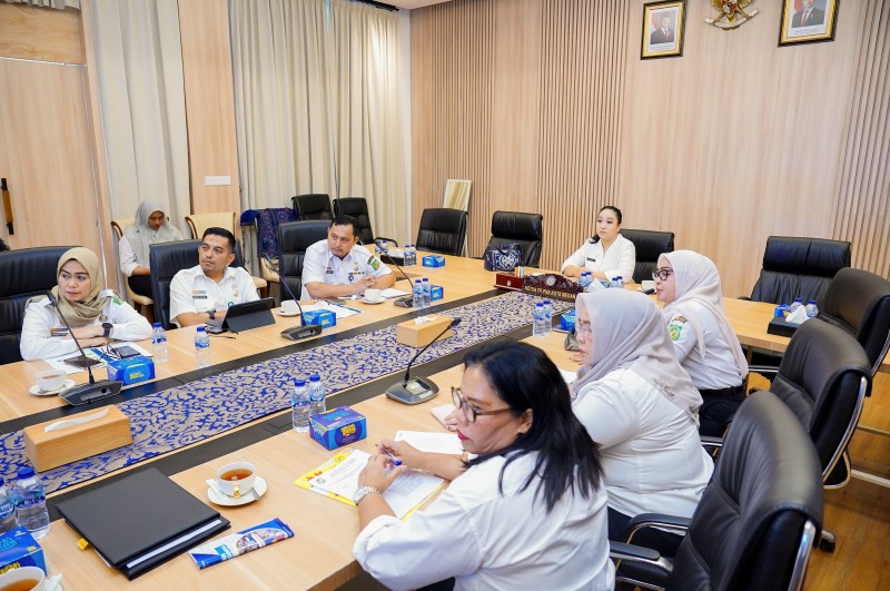 Ketua TP PKK Kota Medan Pimpin Rapat Persiapan Rakernas XVIII APEKSI