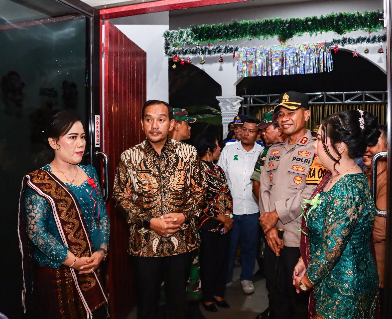 Bersama Walikota, Kapolres Tebingtinggi Pastikan Langsung Keamanan Ibadah Malam Natal 2025