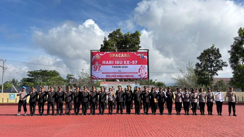 Polres Simalungun Gelar Upacara Hari Ibu ke-97, Wakapolres: Perempuan Pilar Utama Menuju Indonesia Emas 2045