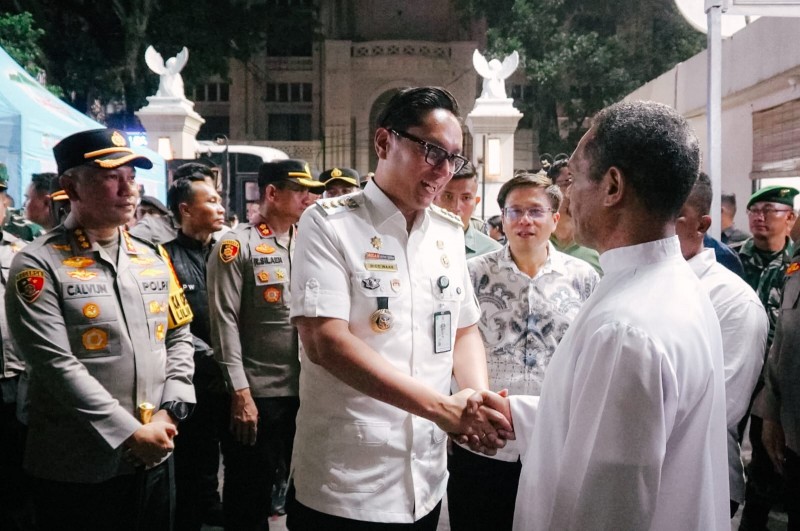 Pastikan Perayaan Malam Natal Kondusif, Wali Kota Medan dan Forkopimda Pantau Langsung Situasi di Gereja