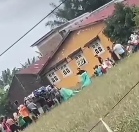 Diduga Terseret Banjir, Mayat Remaja Ditemukan di Sawah