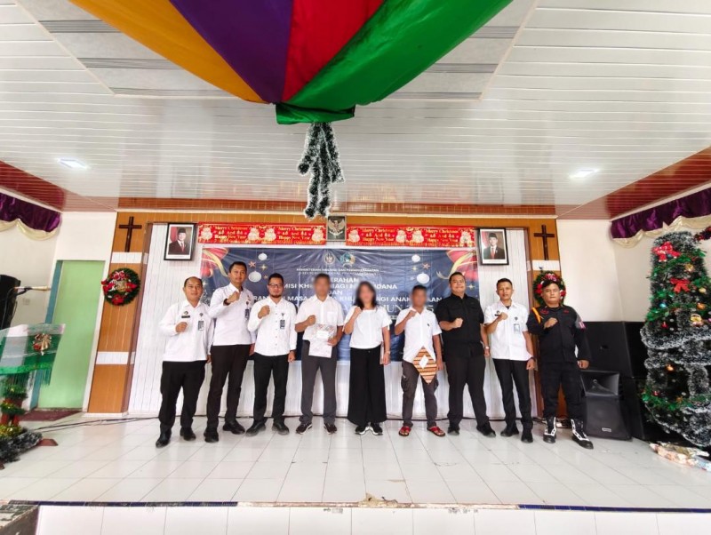 Wujud Pembinaan Humanis, Rutan Tarutung Beri Remisi Natal 2025 ke 33 Napi