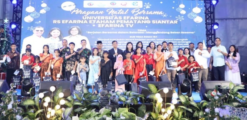 Tema Natal Kampus Evarina, Berjalan Dalam Balarasa, Menggendong Beban Bersama