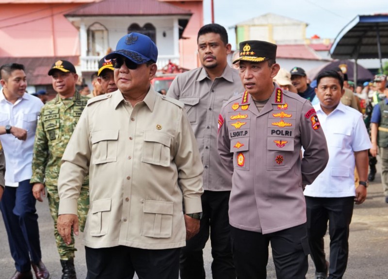 Tiba di Tapteng, Presiden Prabowo Tinjau Lokasi Bencana, Pastikan Penanganan Cepat dan Terkoordinasi