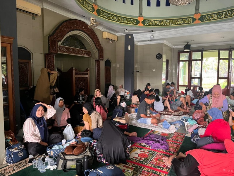 Pelindo Buka Posko Pengungsian dan Dirikan Dapur Umum untuk Korban Bencana di Sumatera Utara