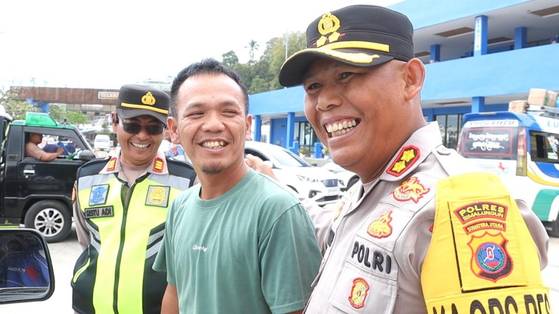 Kapolres Simalungun Turun ke Lapangan: "Jangan Segan Marahi Supir yang Ugal-ugalan!"