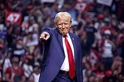 Trump: Amerika Serikat  Targetkan Menyerang ISIS di Nigeria