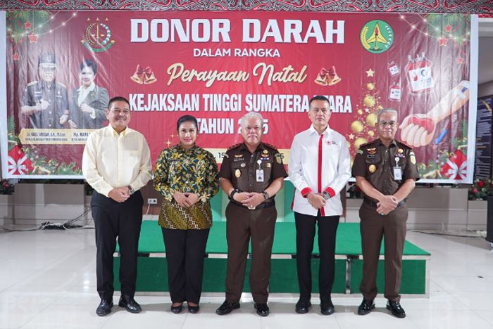 Sambut Natal 2025, Kejati Sumut Gelar Donor Darah dan Cek Kesehatan Gratis, Setetes Darah Sejuta Harapan