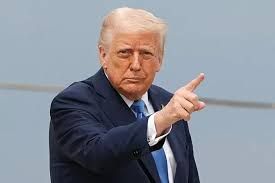Trump Memperluas Larangan dan Pembatasan Perjalanan Hingga Mencakup 20 Negara