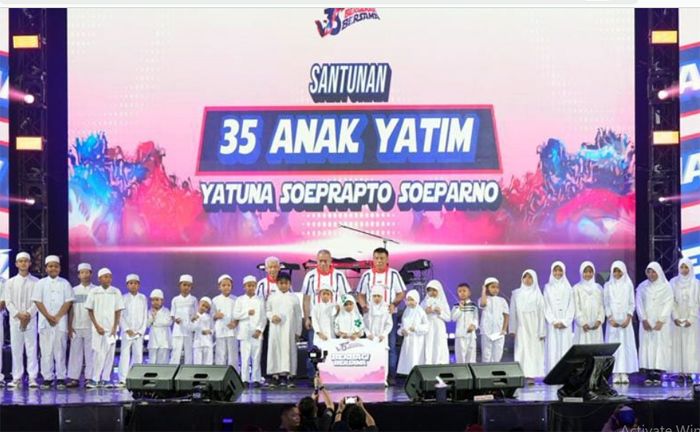 Puncak Perayaan 35 Tahun JNE dengan &ldquo;Bergerak Bersama&rdquo; di GBK Basket Hall