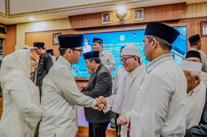 Jelang Tahun Baru, Rico Waas Ajak Masyarakat Introspeksi dan Berserah Diri kepada Allah