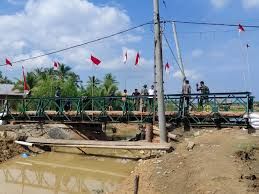 TNI Percepat Pemulihan Pascabencana, Jembatan Bailey Matang Bangka Rampung 100%