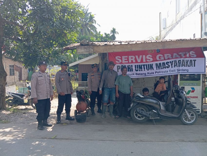 Service Gratis di Buka Polri, Bagi Sepeda Motor Warga Terendam Banjir