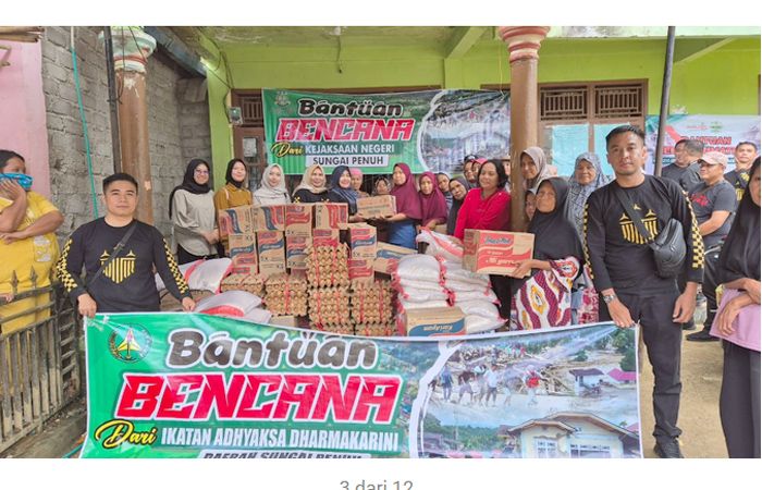 Kejari Sungai Penuh Salurkan Bantuan kepada Masyarakat Terdampak Bencana di Empat Nagari Kecamatan Bayang Utara Kabupaten Pesisir Selatan