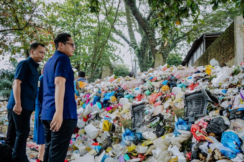 TPS Seksama Jembatan Overload, Rico Waas: Segera Tangani