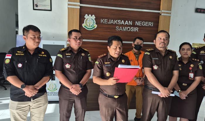 Modusnya Mengubah Mekanisme Pencairan Bantuan Bencana Alam Banjir Bandang, Kejari Samosir Tahan Mantan Kadis Sosial PMD