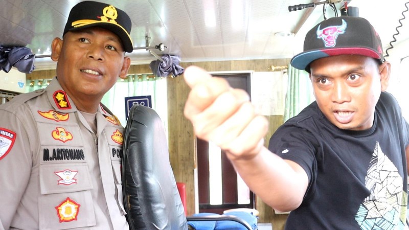 Inspeksi Mendadak! Kapolres Simalungun Cek Langsung Kelayakan Kapal Penyeberangan di Pelabuhan Tigaras