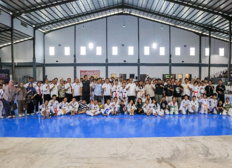 Kadis Pariwisata Buka Kejuaraan Taekwondo 2025, Ketua Pengkot Hendra Pardede Ucap Terimakasih
