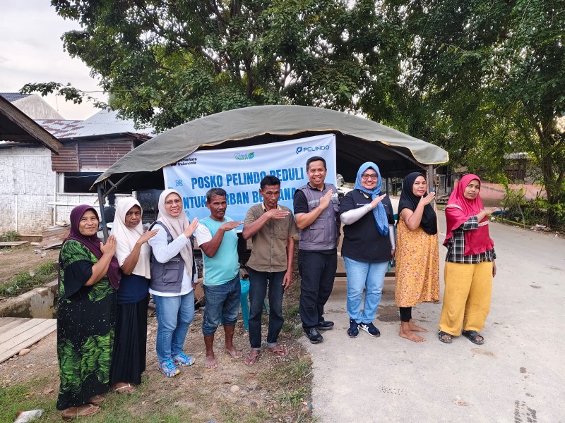 Manajemen Pelindo Regional 1 Salurkan Secara Langsung Bantuan Kemanusiaan bagi Korban Banjir di Aceh