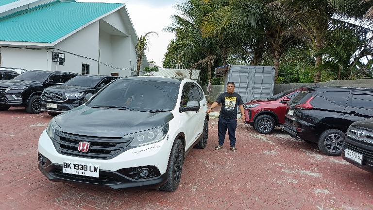 Alamak..., Parkiran Mapoldasu TAK AMAN!!!  Mobil Tamu Dirusak OTK