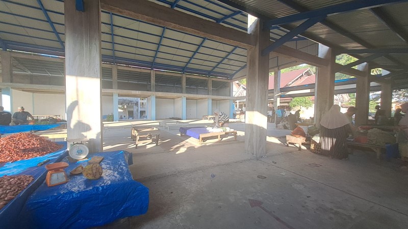 Ukuran Kios Dinilai Tak Ideal, Pedagang Sayur Pasar Inpres Tapaktuan Mengeluh