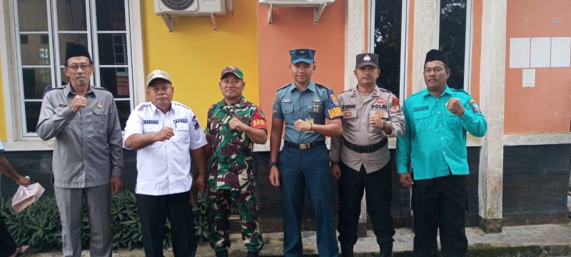 Patroli Bersama, TNI-Polri dan Pemdes Larang Kembang Api di Tembelan