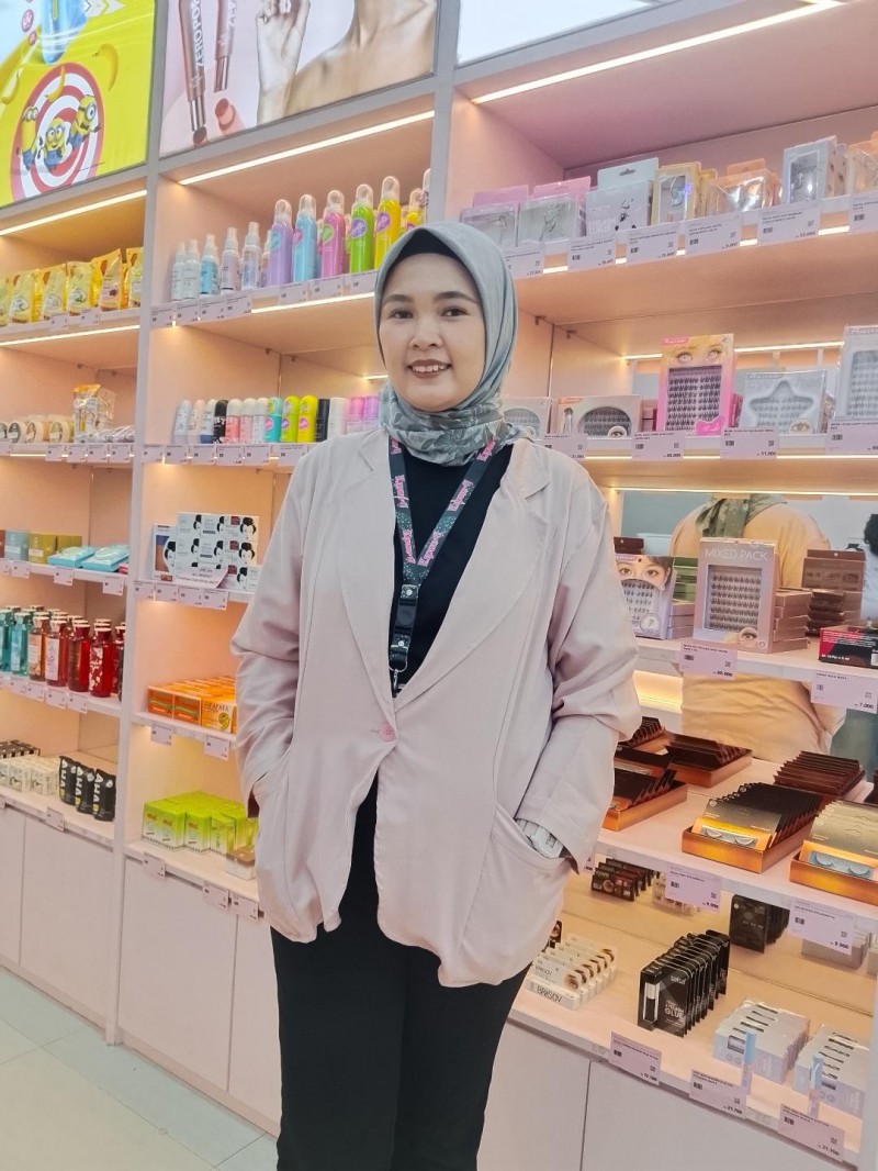 Grand Opening Diandra Cosmetic, Diskon Hingga 15 Persen Diserbu Pembeli