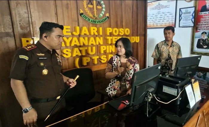 Hari Pertama Menjabat, Kajari Poso Yos A. Tarigan Langsung "Gasspoll" Cek Sarana dan Prasarana