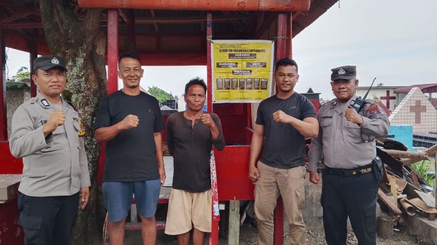 Polsek Siantar Selatan Sambangi Pos Sat Kamling, Sampaikan Pesan Kamtibmas