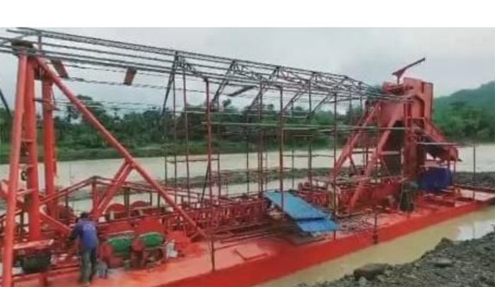 Aktivitas Ekskavator Dihentikan Tapi Kapal Pengeruk Emas Justru Beroperasi di Beberapa Sungai di Woyla-Aceh
