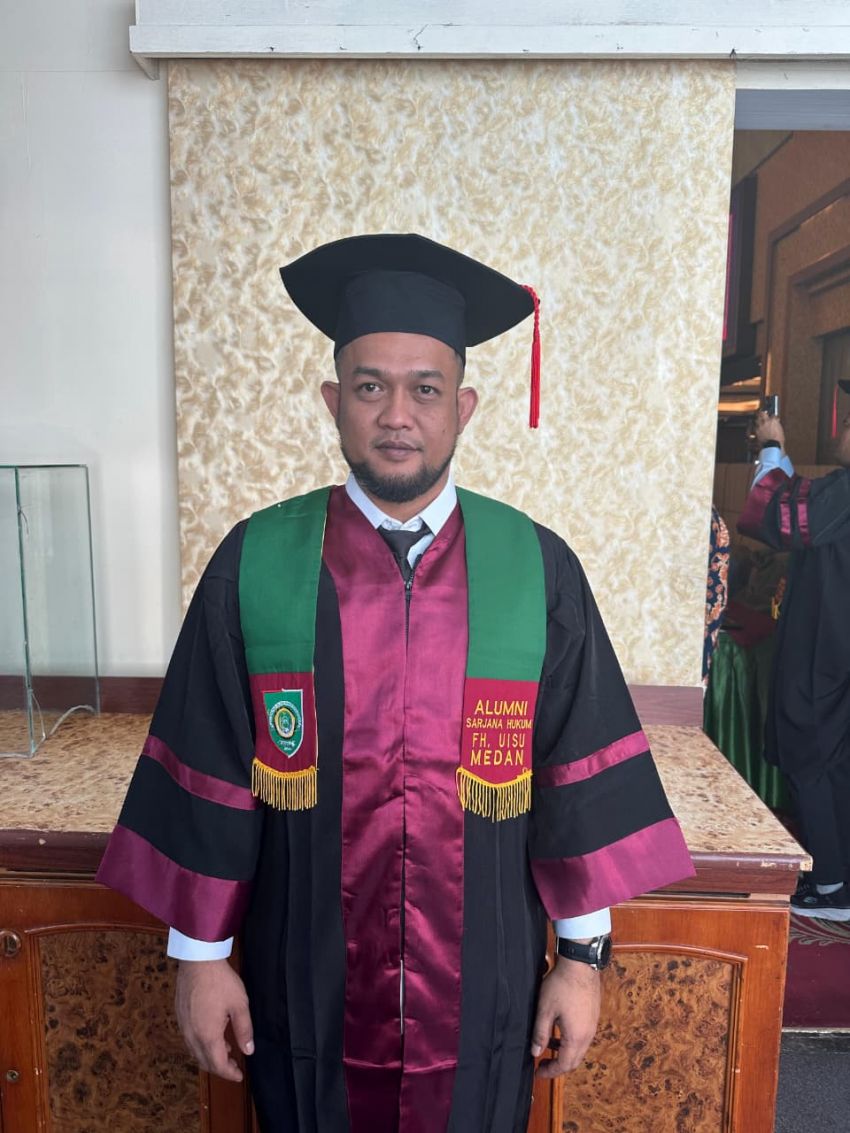 Wakil Ketua  DPRD Medan, Resmi Sandang Gelar Sarjana Hukum