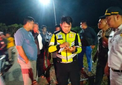 Ditlantas Polda Sumut Fasilitasi Ambulans Dan Pengawalan Jenazah Korban Laka Maut KA - Avanza