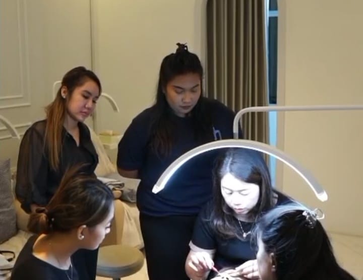 Eve Parlour Medan Kembangkan Salon Sekaligus Akademi Kecantikan Berbasis Eyelash Presisi