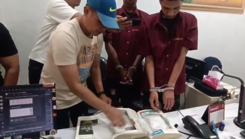Modus Pengiriman Buku 680 Gram Sabu Tujuan Mataram Digagalkan Polisi