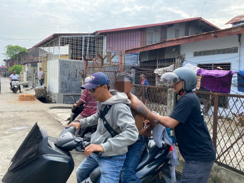 Preman Pemecah Kaca Bus Dibekuk