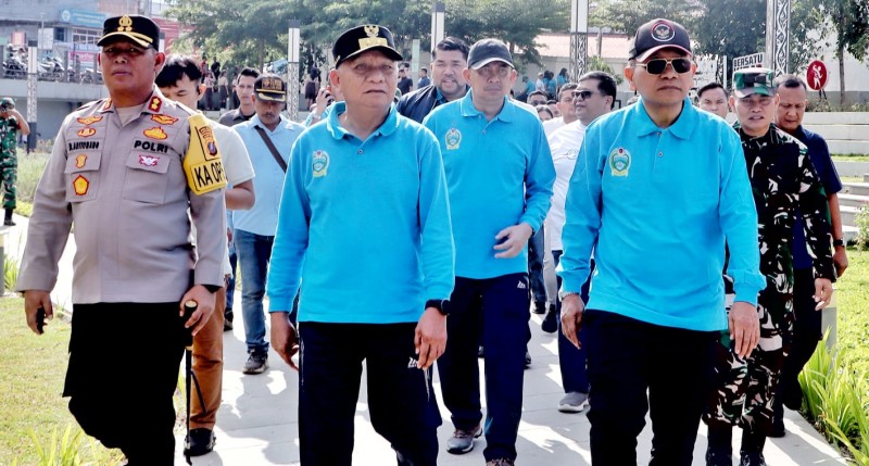 Canangkan Gerakan Indonesia ASRI, Bupati Sambut Wagubsu di Parapat