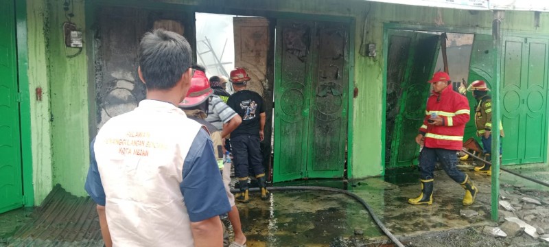 Dua Unit Ruko di Marelan Terbakar