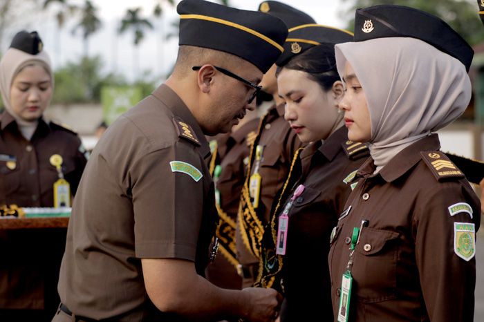 Kejari Madina Gelar Apel Pencanangan Pembangunan Zona Integritas Menuju Wilayah Bebas Korupsi (WBK) Tahun 2026
