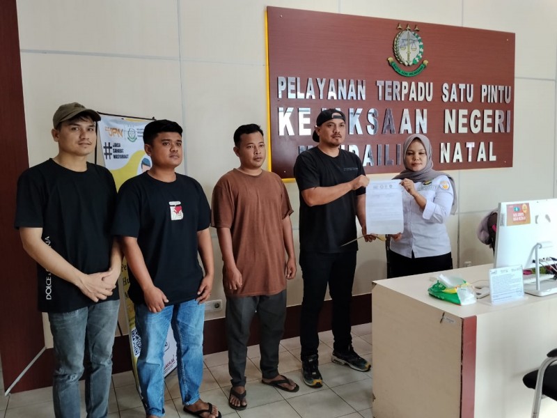 AMP MANDAKOR Laporkan Pengunaan Anggaran Dinas Pendidikan Madina Tahun 2025 ke Kejaksaan
