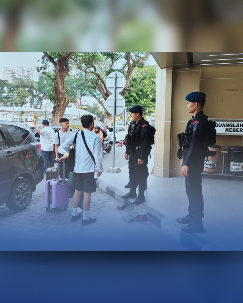 Brimob Polda Sumut Lakukan Pemantauan Keamanan di Terminal Amplas