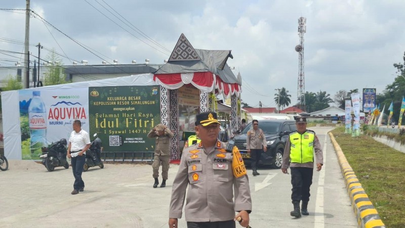 Kapolres Simalungun Pantau Langsung Pintu Tol Simpang Pane, Arus Lalu Lintas Meningkat Jelang Lebaran