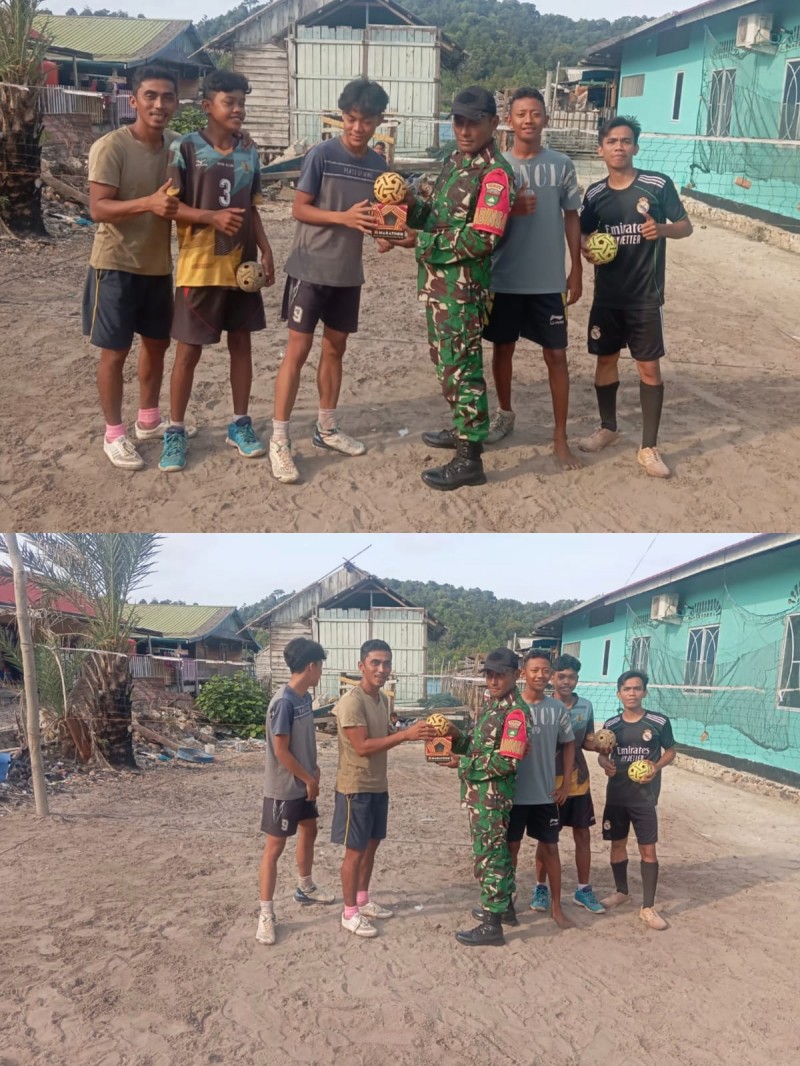 Pupuk Nasionalisme Generasi, Babinsa Koramil 06/Senayang Serahkan Bantuan Bola Takraw Untuk Pemuda Senayang
