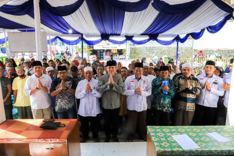 Pemko Siantar, Baznas, MUI dan Bank Sumut Syariah Salurkan Zakat Kepada 250 Mustahik